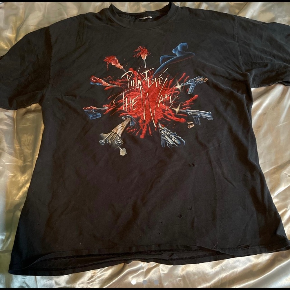 Vintage Pink Floyd The Wall shirt